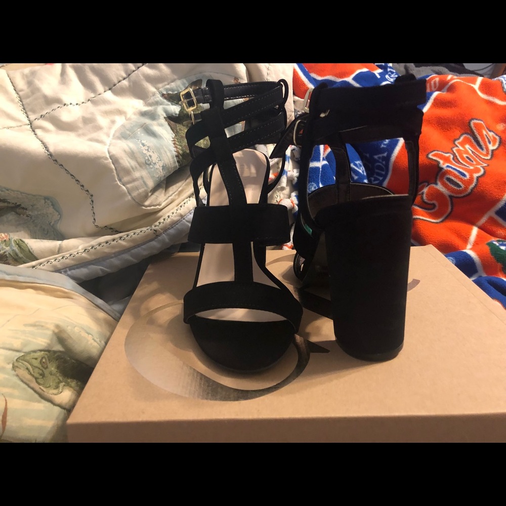 High heels size 6